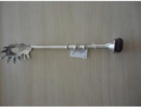 Pegador de massas com detalhe em pedra
